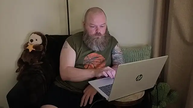 Snapshot of TeddyBearBrian chatting on May 2026 03:03:02 AM TeddyBearBrian online show from May 2026 03:03:02 AM