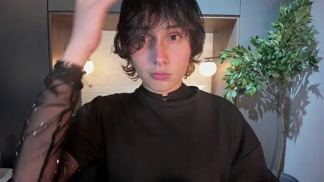 Brunodeluca  online show from July 2026 08:04:01 PM