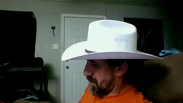 old Domino online show from May 2026 01:28:02 PM