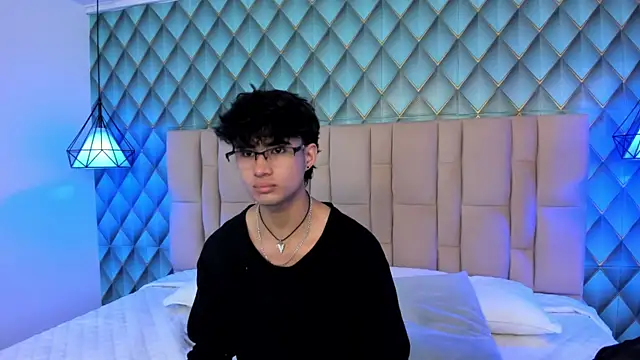 Sofia-Ethan online show from June 2026 12:26:02 PM