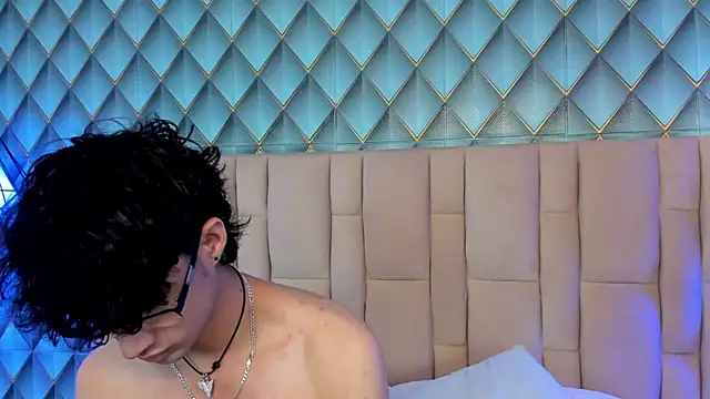 Sofia-Ethan online show from July 2026 07:27:02 PM