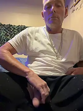 Snapshot of Tboyy6969 chatting on July 2026 05:11:01 AM Tboyy6969 online show from July 2026 05:11:01 AM