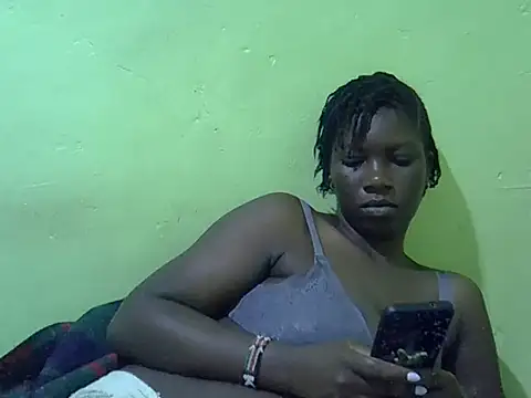 Sweet-Lynn online show from July 2026 10:39:01 AM