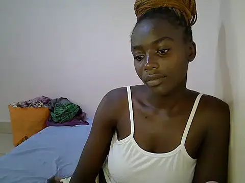BUNNY BLISS1 online show from May 2026 01:28:01 PM