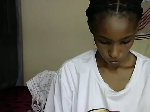 Snapshot of slim_ebon chatting on May 2026 04:25:02 PM slim ebon online show from May 2026 04:25:02 PM