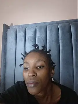 Snapshot of slim_ebon chatting on July 2026 06:59:01 PM slim ebon online show from July 2026 06:59:01 PM