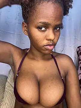 Snapshot of molly_badgirl chatting on July 2026 05:07:02 PM molly badgirl online show from July 2026 05:07:02 PM