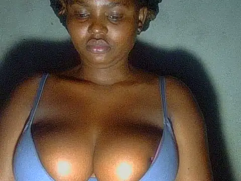 Yaspretty6 online show from July 2026 12:18:02 PM