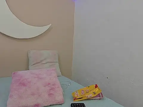 SamanthaLaurent online show from July 2026 07:39:01 PM