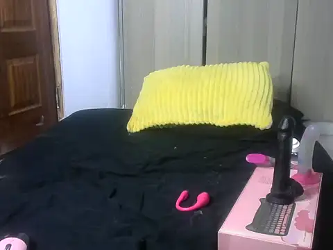 petite lexiiivv online show from July 2026 06:17:02 AM