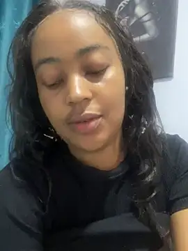 petite lexiiivv online show from July 2026 11:16:02 AM