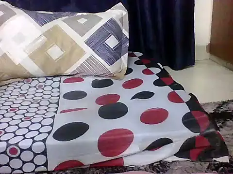 pretty bever online show from July 2026 07:39:01 PM