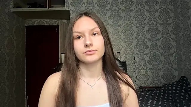 ShaylaChong online show from May 2026 04:31:02 AM