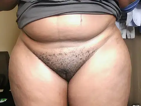 Africanqueen100 online show from July 2026 03:05:01 PM