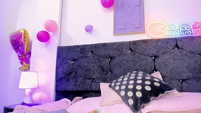 Meghan candy online show from June 2026 12:32:02 AM