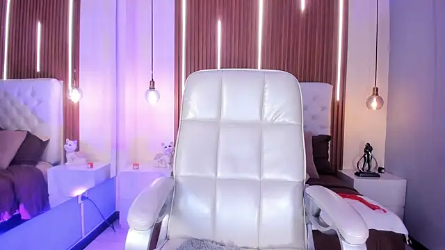 BiancaFerrerr1 online show from June 2026 12:37:01 PM