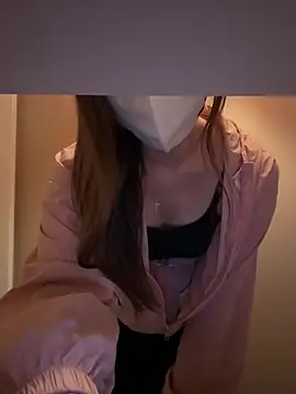 coconayui online show from May 2026 10:32:02 AM