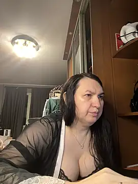 EvaBeautyXxX online show from May 2026 10:17:01 PM