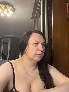 EvaBeautyXxX online show from June 2026 10:51:02 PM