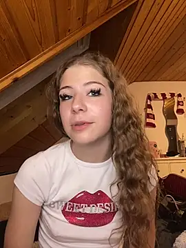 MilaRoseee online show from July 2026 07:16:02 PM