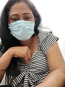 CHAPA HOTYYYYY online show from May 2026 09:05:01 AM