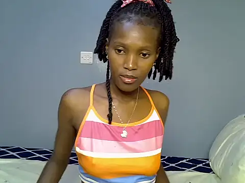 sexyjulie340 online show from July 2026 05:38:01 PM