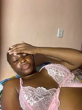 SassyPaulette online show from July 2026 11:21:02 PM