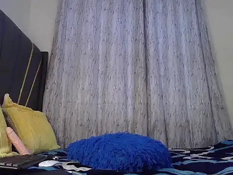 Fl0wrs  online show from June 2026 05:03:02 AM