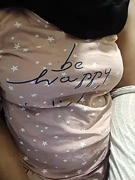 Avniroyy online show from June 2026 07:24:02 PM