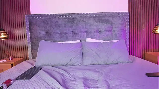 Nicole vega18 online show from July 2026 08:34:02 PM