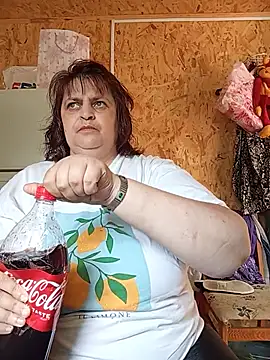 LisichkaOksana online show from June 2026 10:58:01 AM