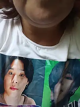 LisichkaOksana online show from July 2026 07:23:02 AM