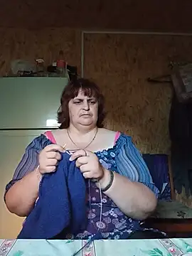 LisichkaOksana online show from July 2026 05:37:02 PM