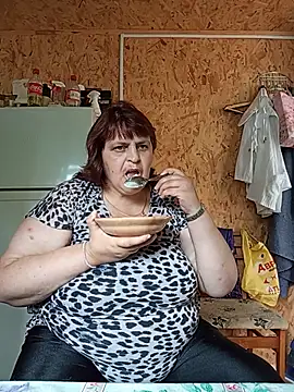 LisichkaOksana online show from July 2026 11:12:02 AM