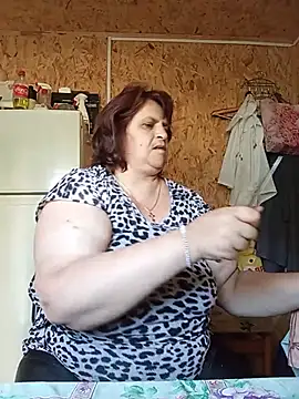 LisichkaOksana online show from July 2026 05:43:02 AM