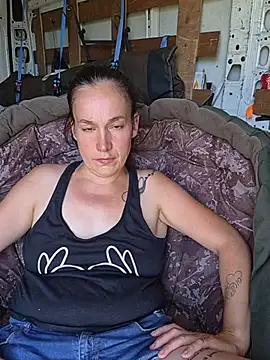 adelinegirly online show from July 2026 01:59:01 PM