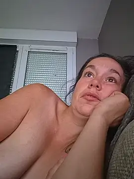 adelinegirly online show from July 2026 05:12:02 AM