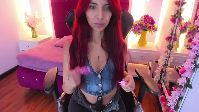 NinaaXXX  online show from July 2026 05:59:01 PM