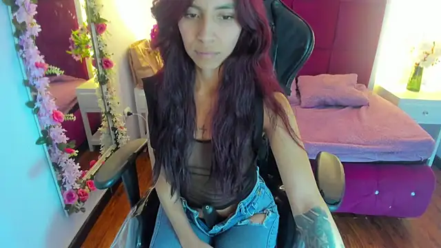 NinaaXXX  online show from August 2026 11:17:01 PM