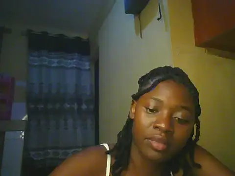 Preetygirlyz online show from June 2026 05:01:02 PM