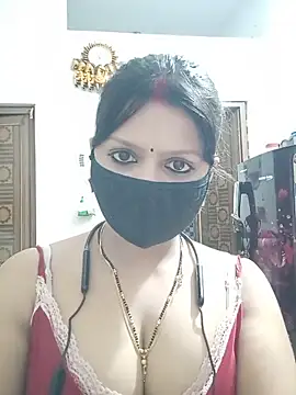 ZOYA-STRIP online show from June 2026 04:20:01 PM