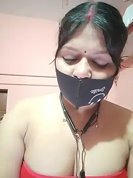 ZOYA-STRIP online show from July 2026 06:43:01 PM