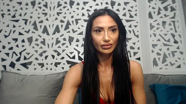 amandasin online show from July 2026 06:25:02 PM