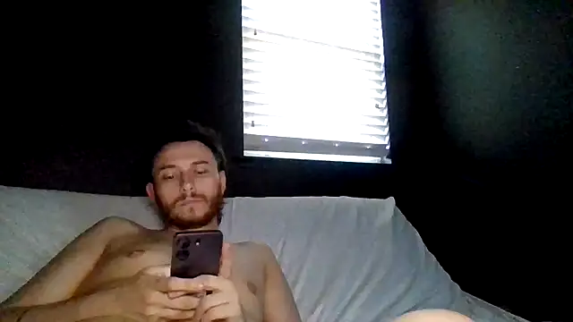 Tallhungcloudyyy online show from June 2026 12:32:02 AM