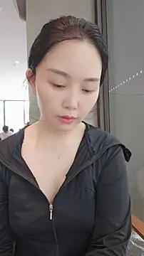 lylxili online show from June 2026 05:37:01 AM