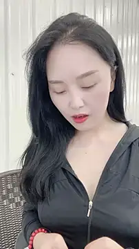 lylxili online show from July 2026 02:05:02 AM