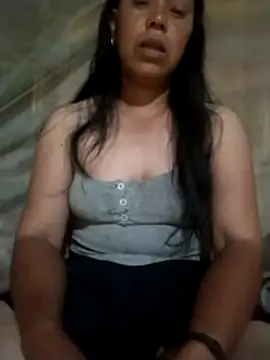 Shine-cute online show from May 2026 02:13:02 PM
