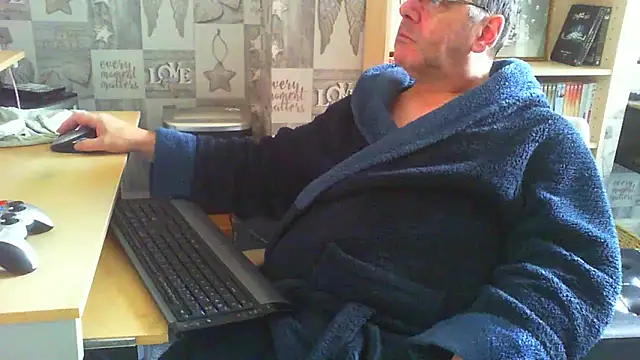 fatboy250 online show from May 2026 04:13:01 PM
