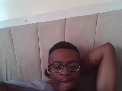 freakyboy255 online show from July 2026 09:29:01 AM