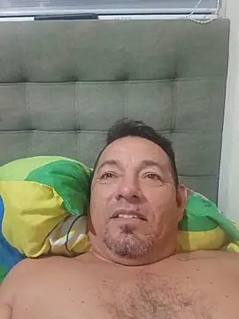 Gerardo Camila online show from May 2026 02:40:02 AM
